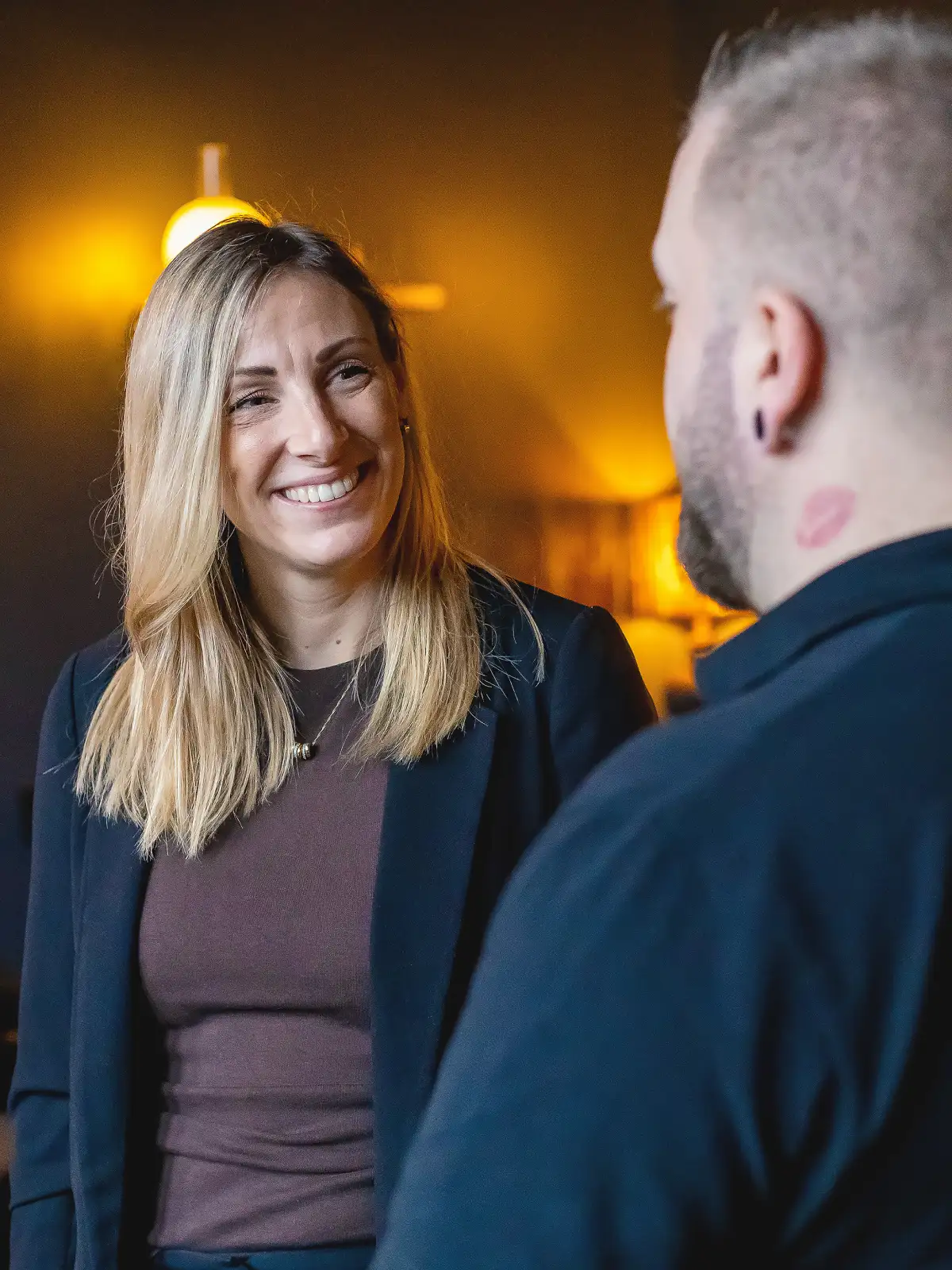 Jennie och Anders från Nyehandel i samtal